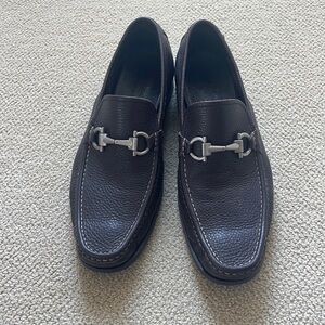 Ferragamo Men's Brown Leather Loafers (like new)